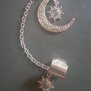 Single moon earring with chain cuff